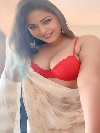 Mature call girls in Hyderabad